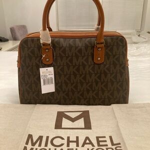 BUY NOW!!Michael Kors Brown Tan Signature Large Satchel